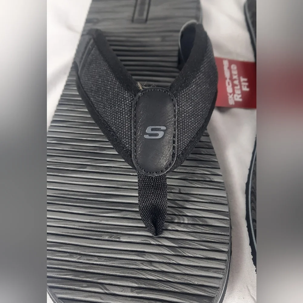 Skechers Tantric Rafe Mens Thong Sandals Size 13 Relaxed Fit Comfort Black NEW